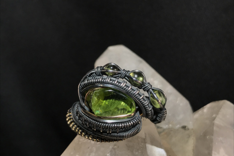 Peridot “Trinity Series” Oxidized Silver Ring SIZE 8.5-9