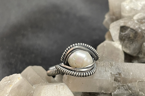 Pearl Oxidized Sterling Silver Ring Size 5.5