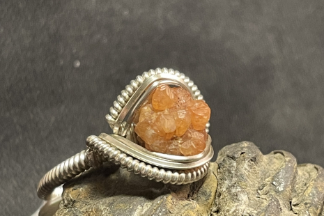 Etched Garnet Sterling Silver Ring Size 7 Etched Garnet Sterling Silver Ring Size 7