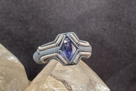 Blue Iolite Facet Silver Sym Ring Size 8.5