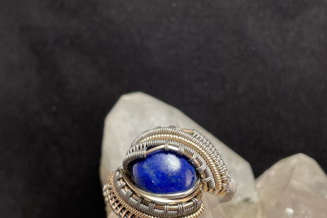 Lapis Lazuli Titanium w/ 14kt Gold Ring Size 10
