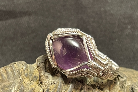 Amethyst Cab Sterling Silver Symmetry Ring Size 9